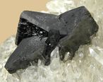 H&uuml;bnerite Mineral